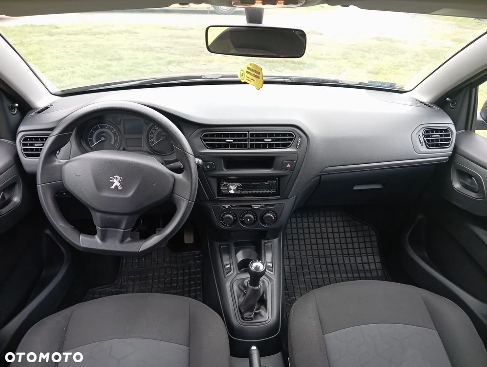 Peugeot 301 - 5