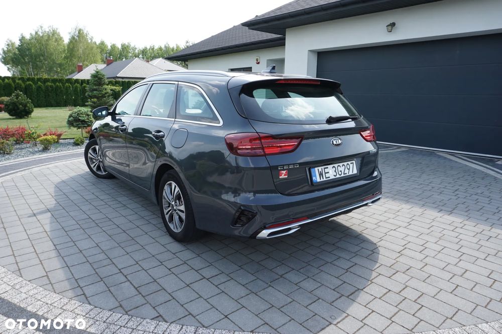 Kia Ceed 1.6 CRDi mHEV L Business Line DCT - 5