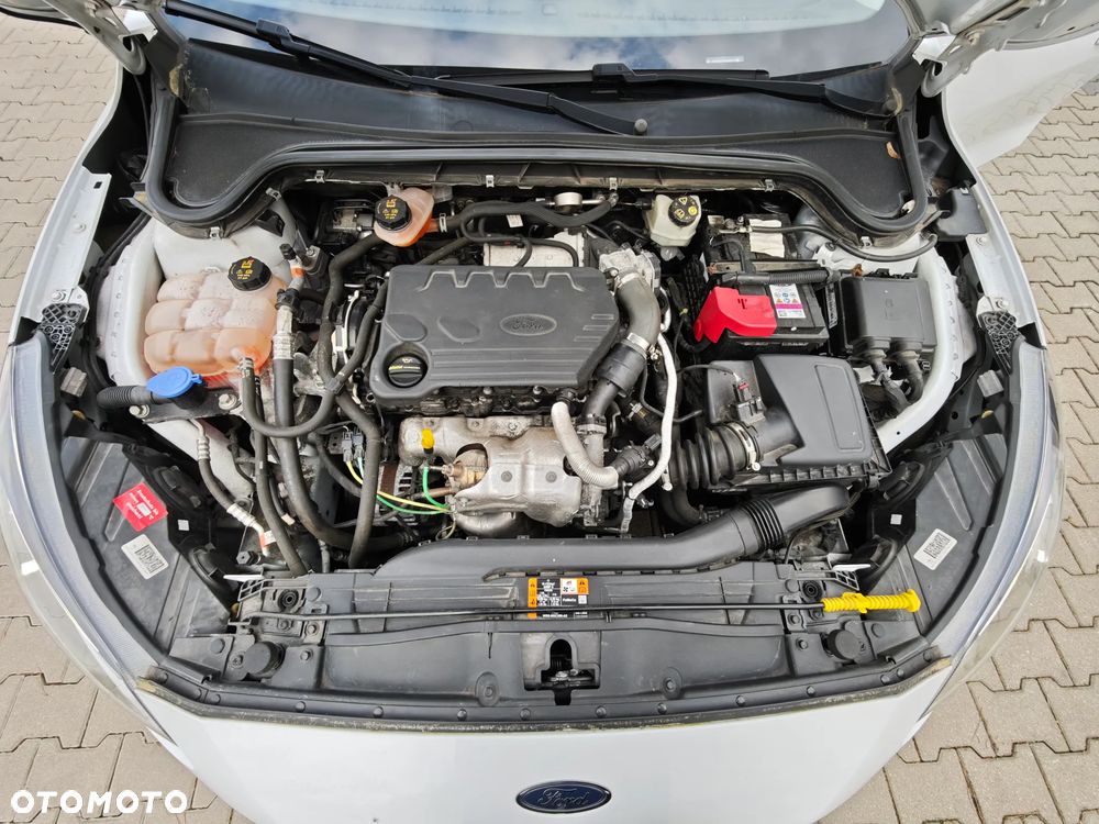 Ford Focus 1.5 EcoBlue STart-Stopp-System TITANIUM X - 36