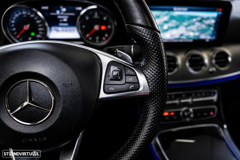 Mercedes-Benz E 220 d AMG Line - 16