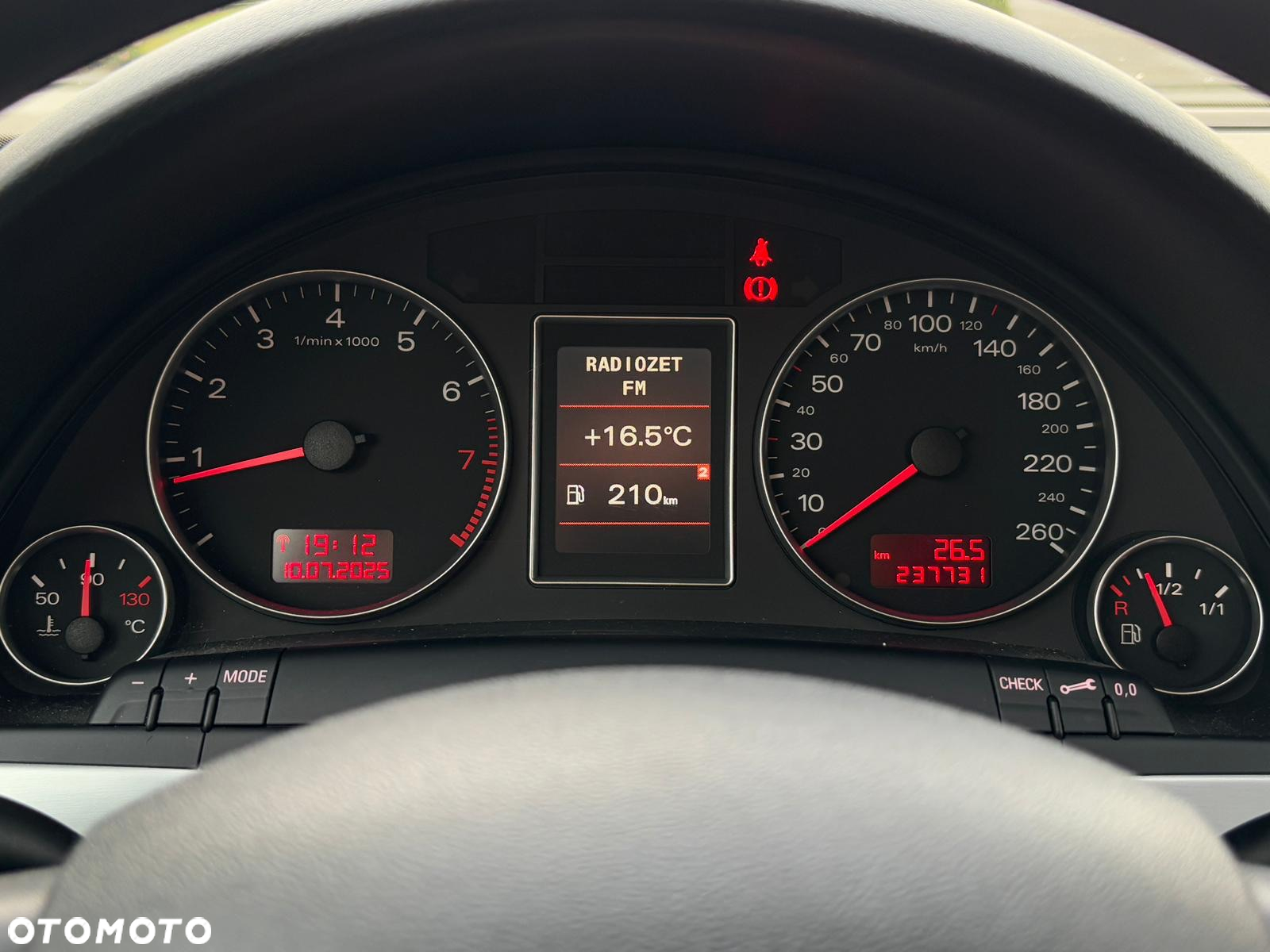 Audi A4 Avant 1.8 T - 14