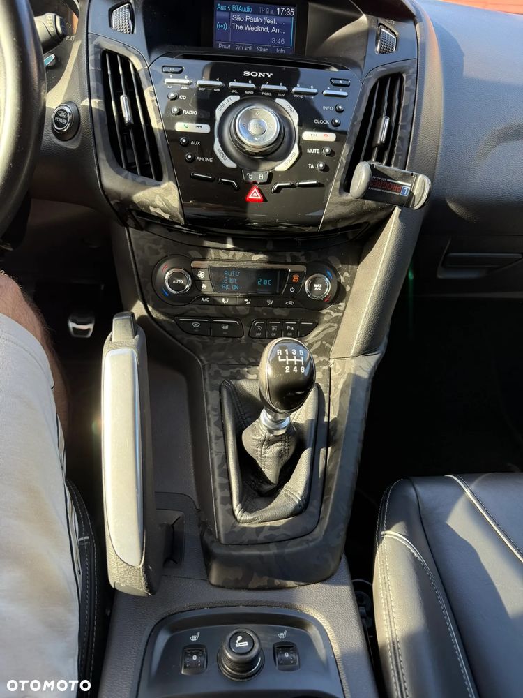 Ford Focus - 19