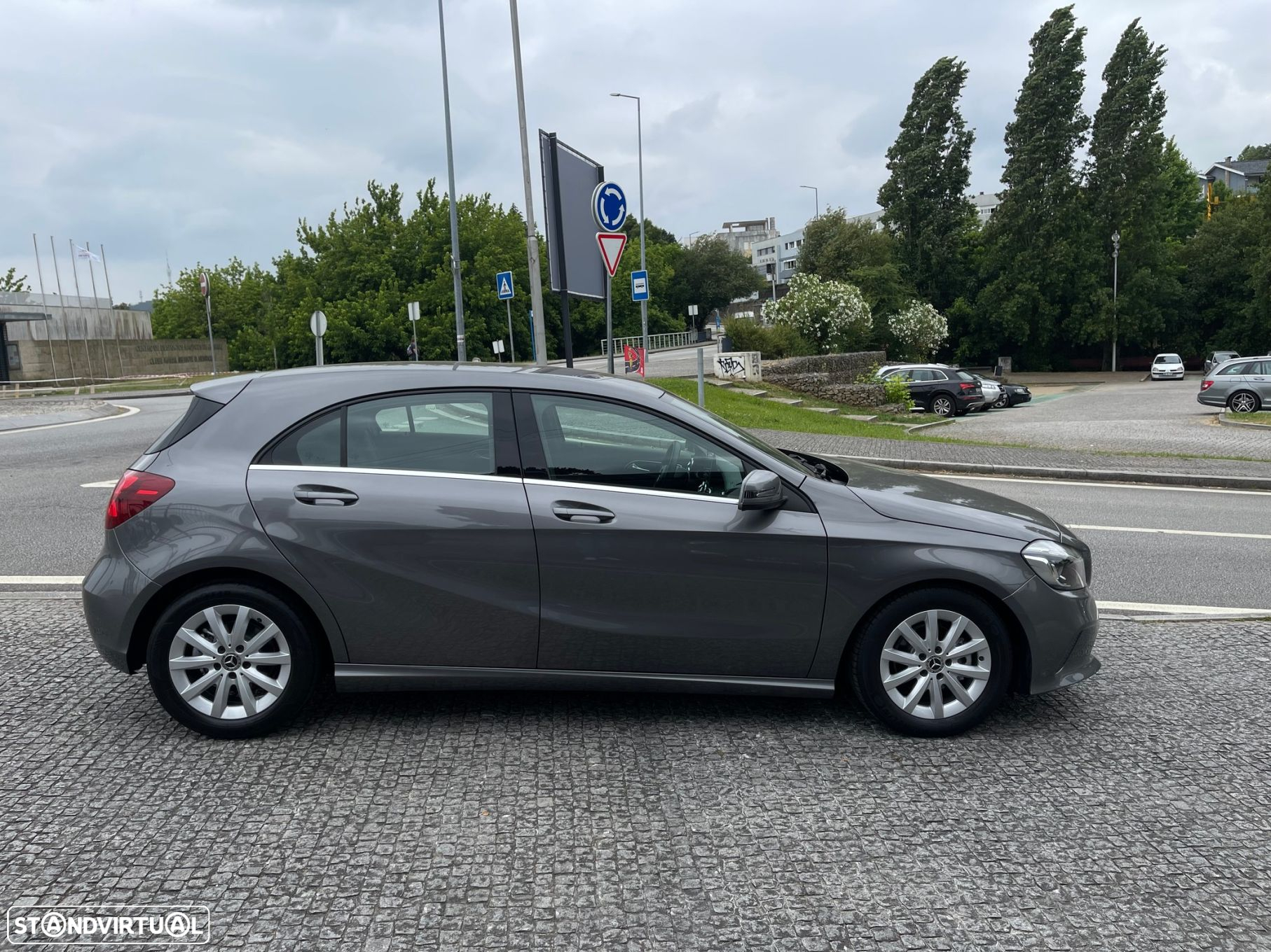 Mercedes-Benz A 180 d Style - 13