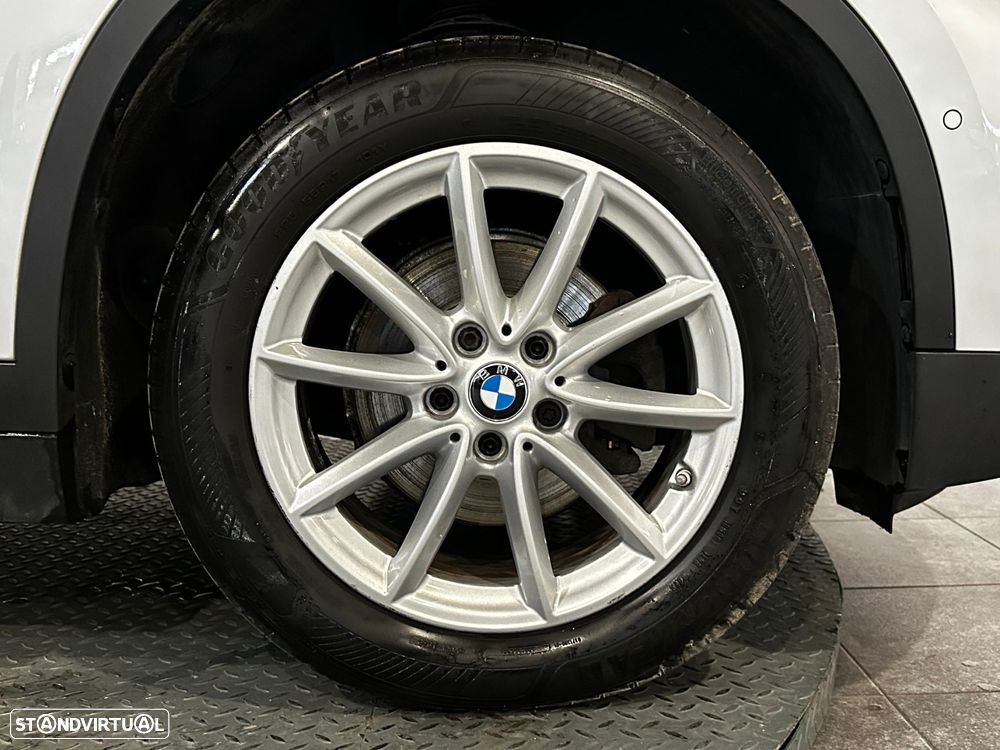 BMW X1 16 d sDrive Advantage Auto - 3