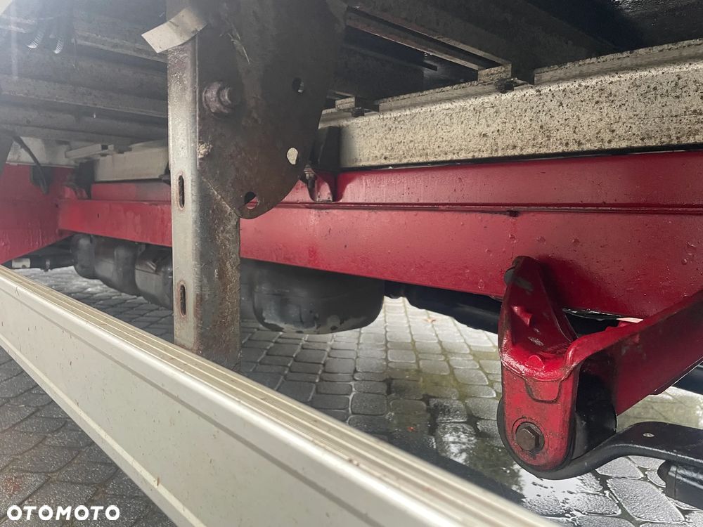 Mercedes-Benz sprinter - 11