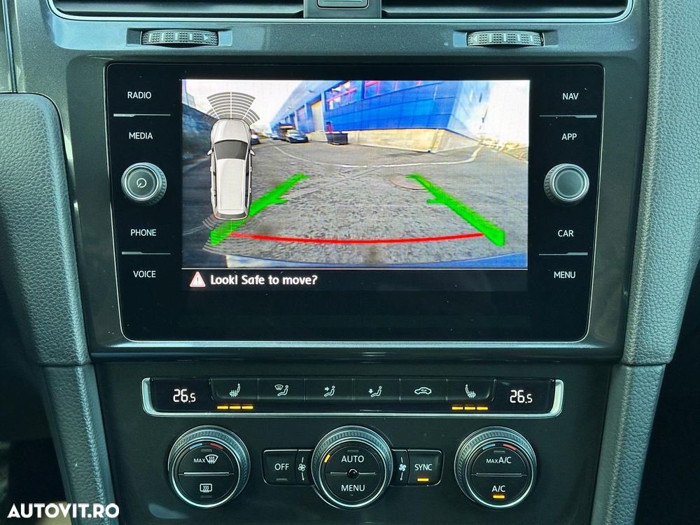 Volkswagen Golf 1.6 TDI (BlueMotion Technology) DSG Comfortline - 31