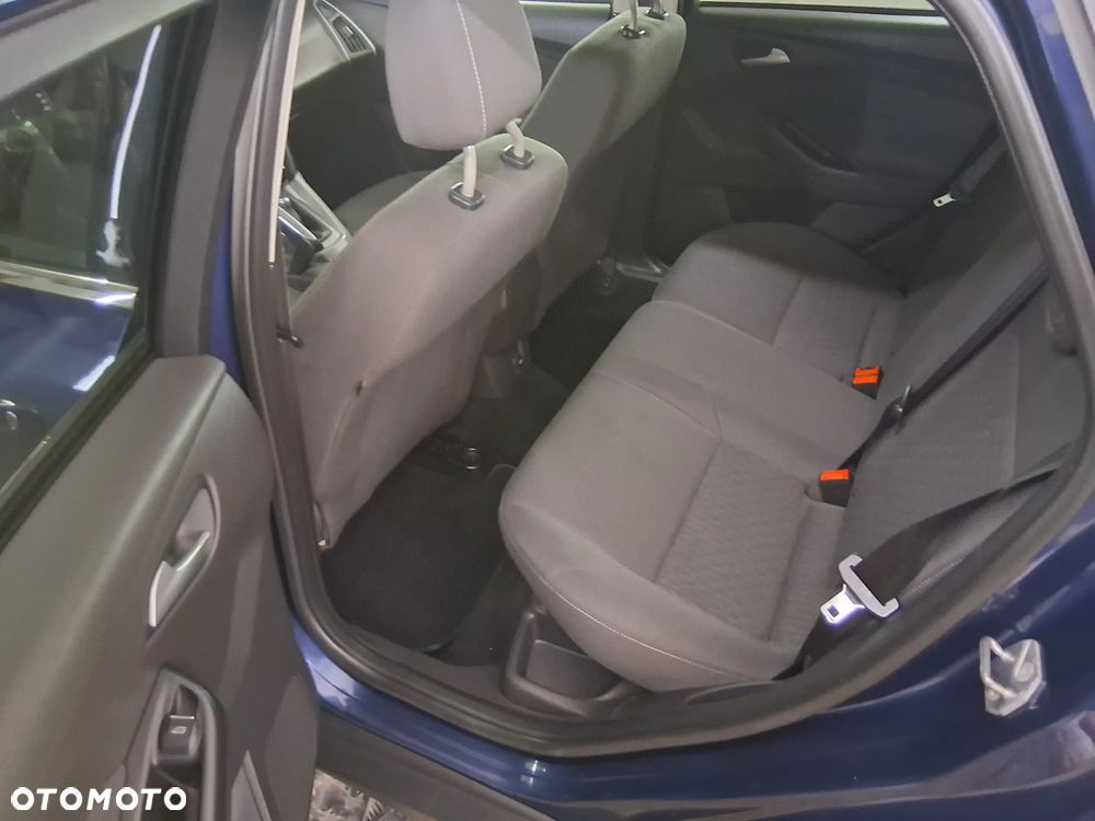 Ford Focus - 16