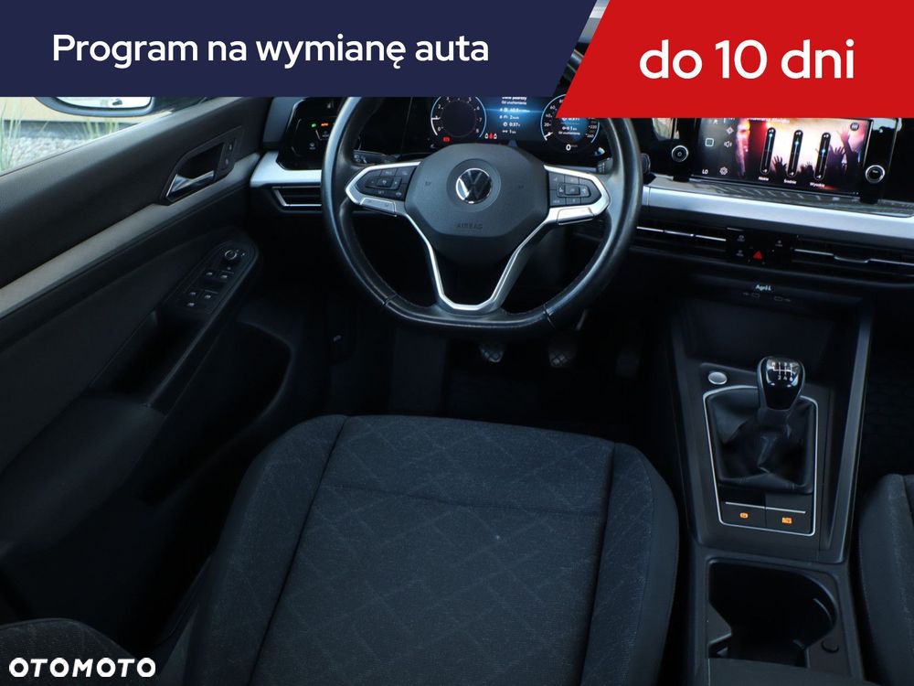 Volkswagen Golf - 9