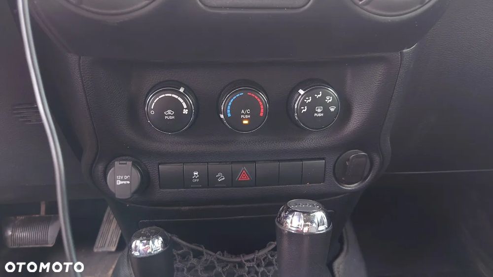 Jeep Wrangler 3.6 Automatik Rubicon - 19