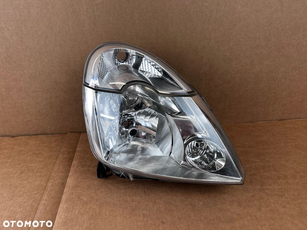 RENAULT MODUS 8200652044 LAMPA REFLEKTOR PRZÓD PREDNI PRAWY PRAWA EUROPA - 1
