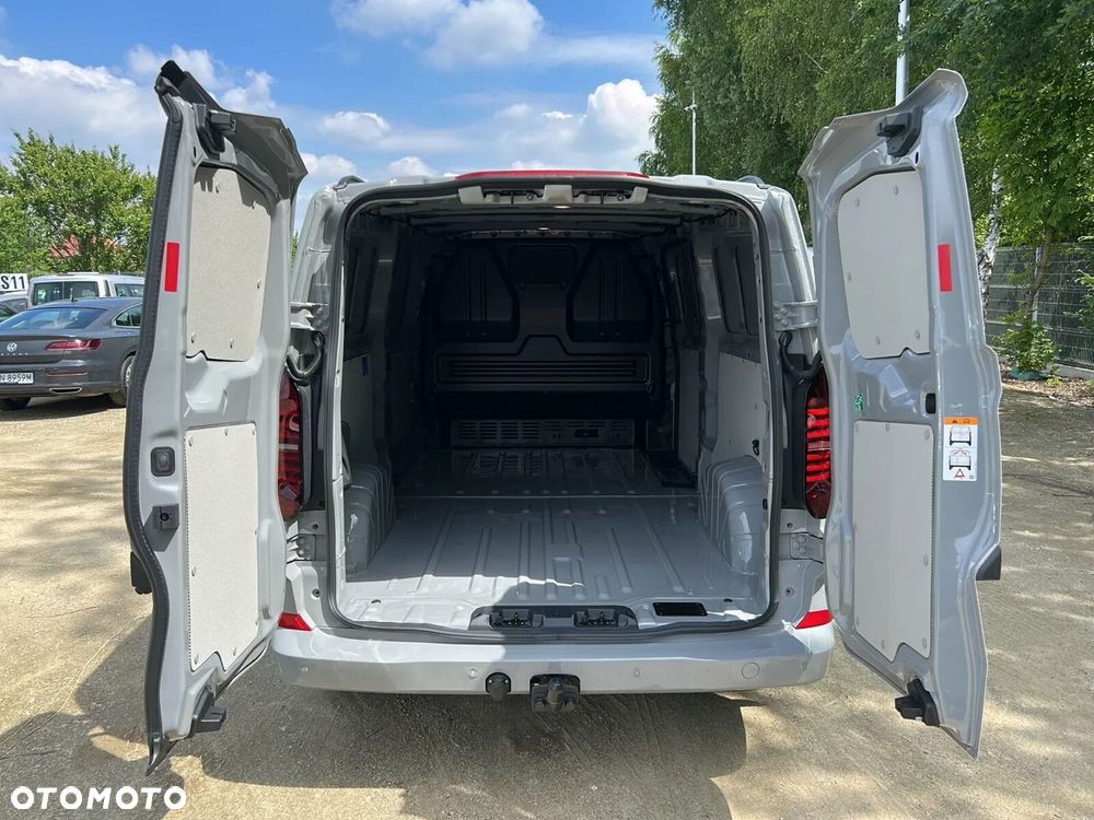 Volkswagen Transporter Furgon L2/4MOTION 4x4/AUTOMAT, 2.0 TDI 150 KM - 11