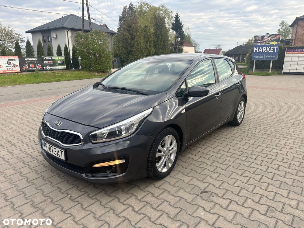 Kia Ceed 1.6 CRDi M - 13