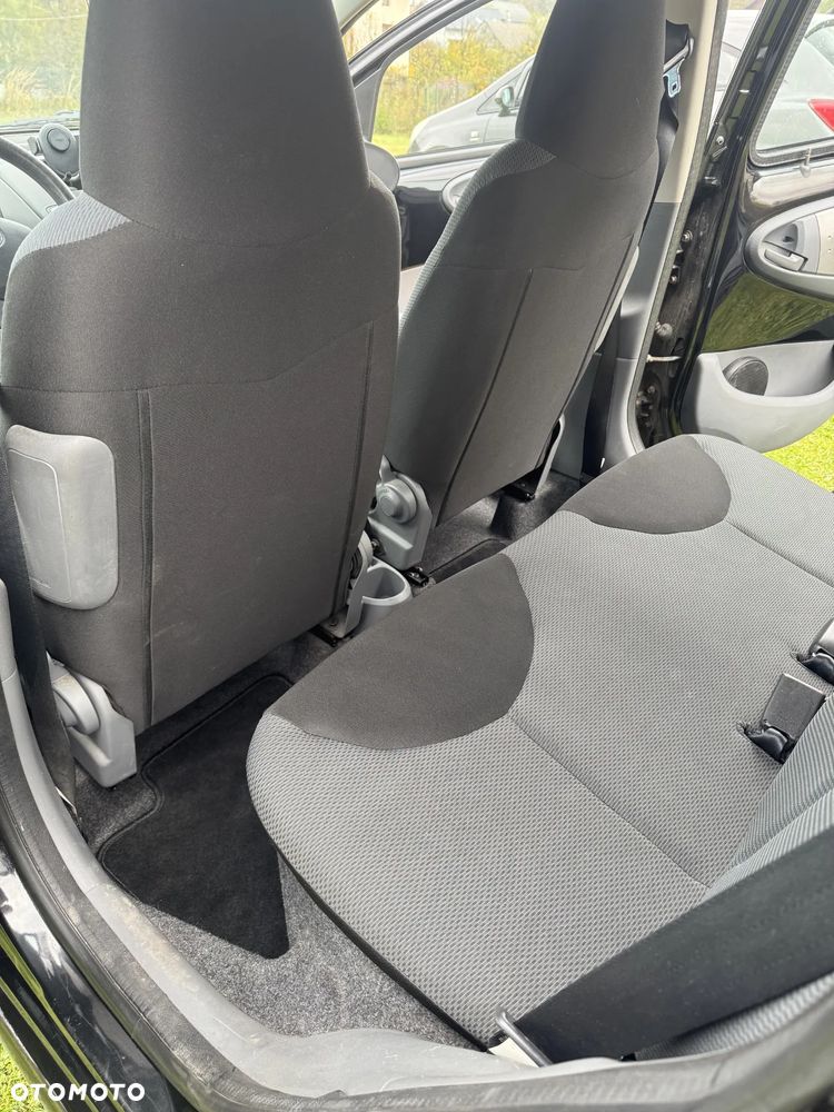 Toyota Aygo - 15