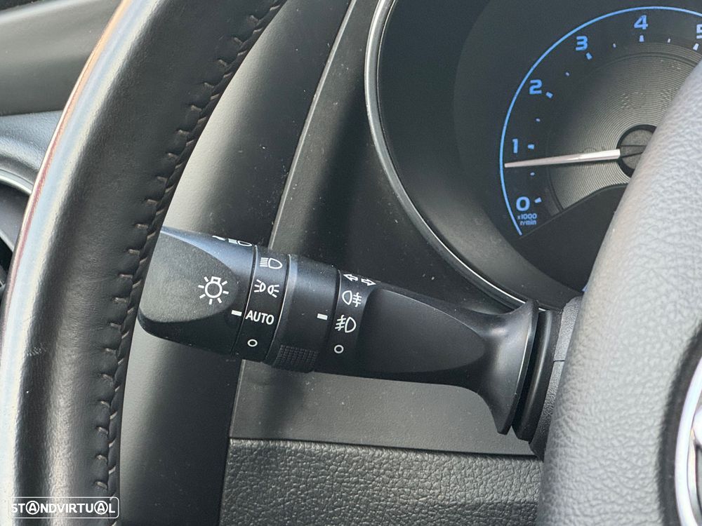 Toyota Auris Touring Sports 1.2T Comfort+Pack Sport - 18