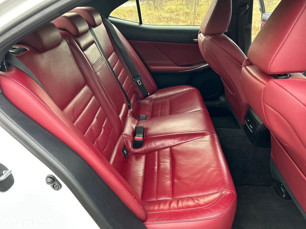 Lexus IS 250 F Sport - 6