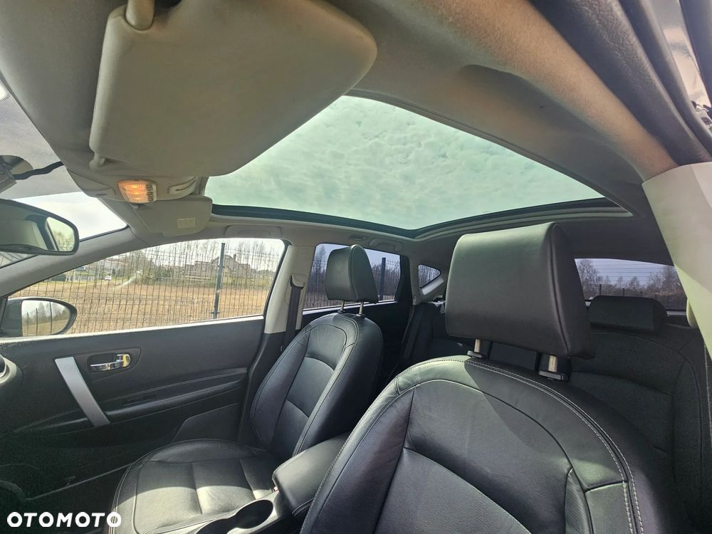 Nissan Qashqai 2.0 4x4 Tekna Premium - 16