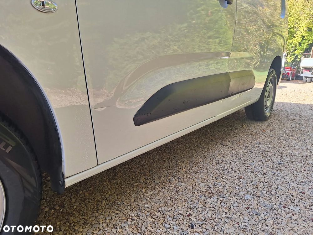 Opel Combo - 16