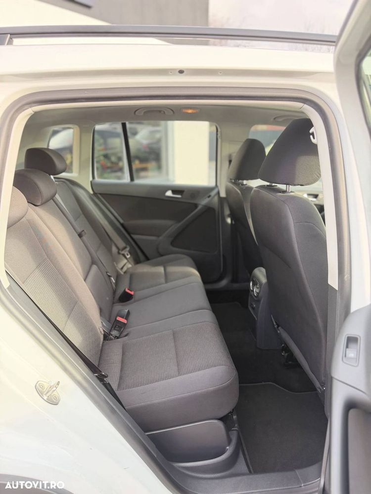 Volkswagen Tiguan - 4