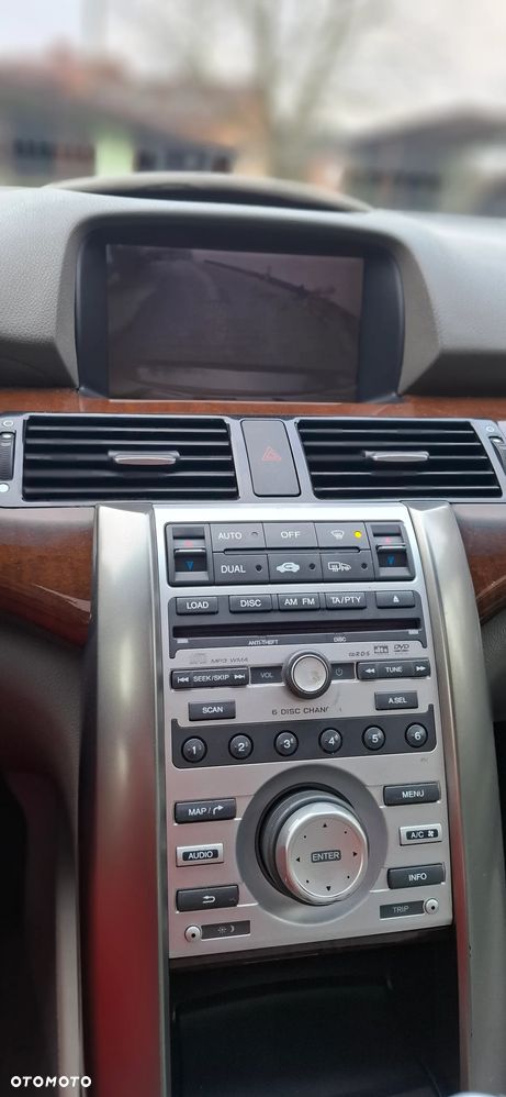 Honda Legend 3.5 V6 SH-AWD - 38