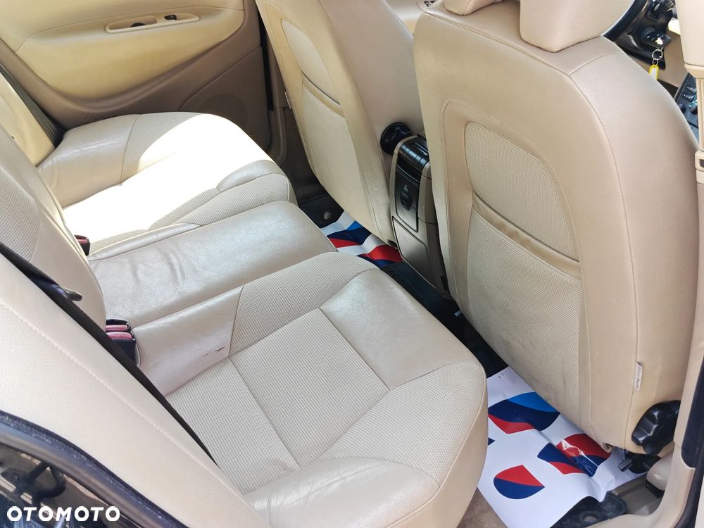 Volvo S60 2.4D5 Momentum - 7