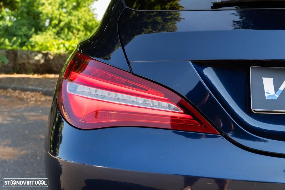 Mercedes-Benz CLA 180 d - 41