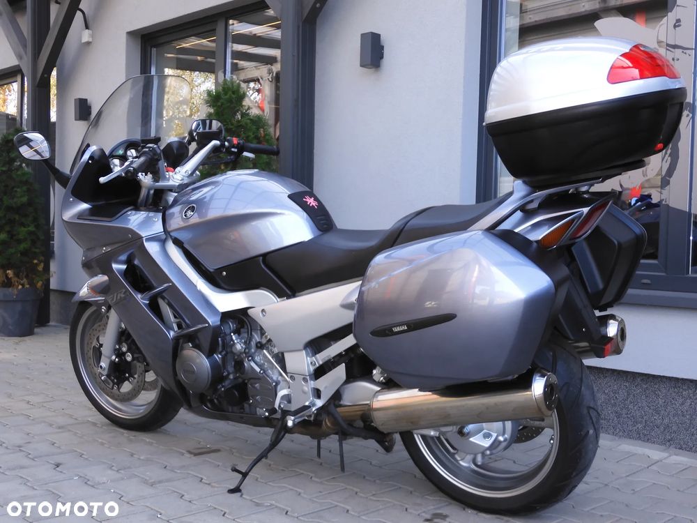 Yamaha FJR - 39