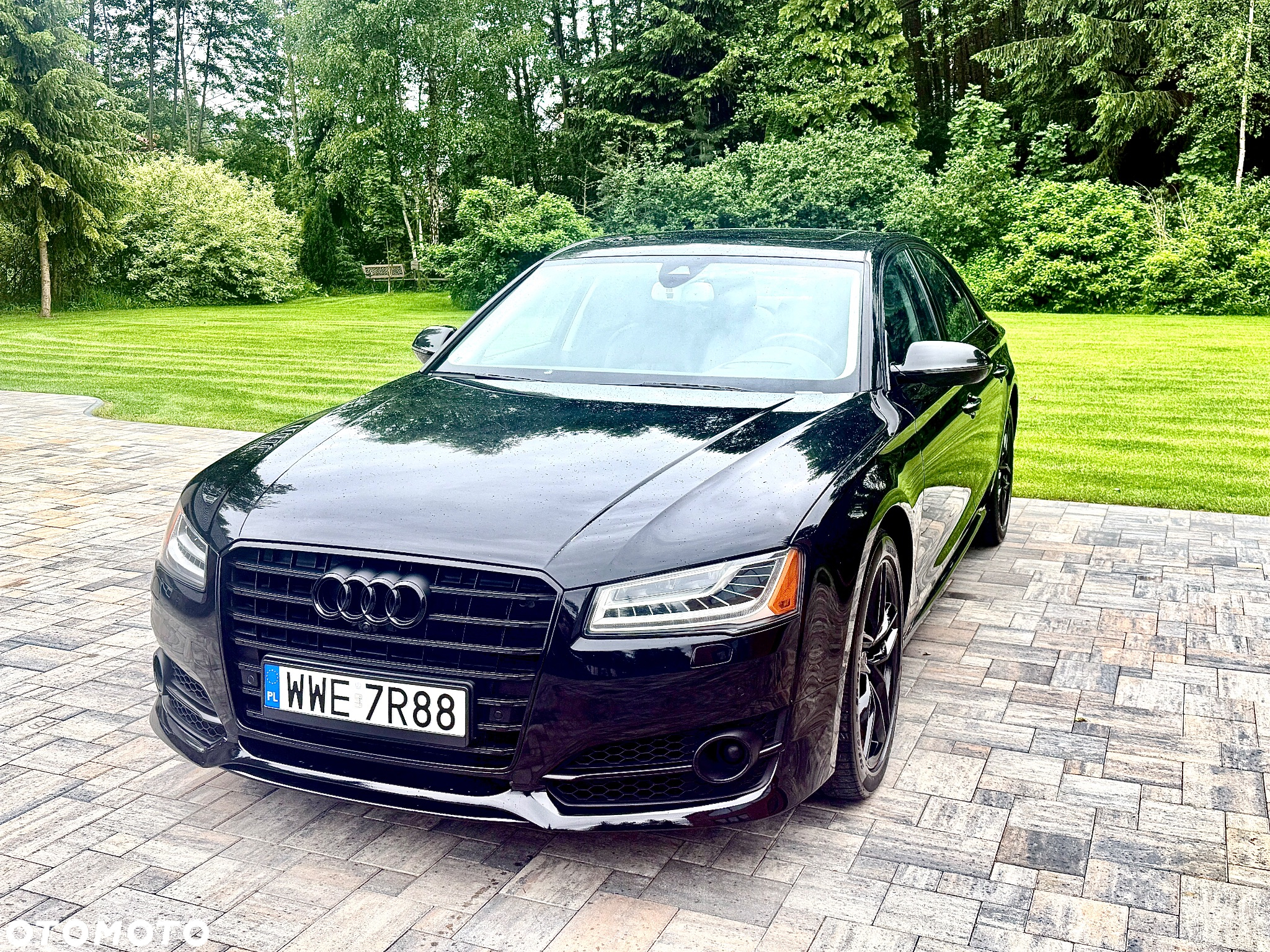 Audi A8 - 2