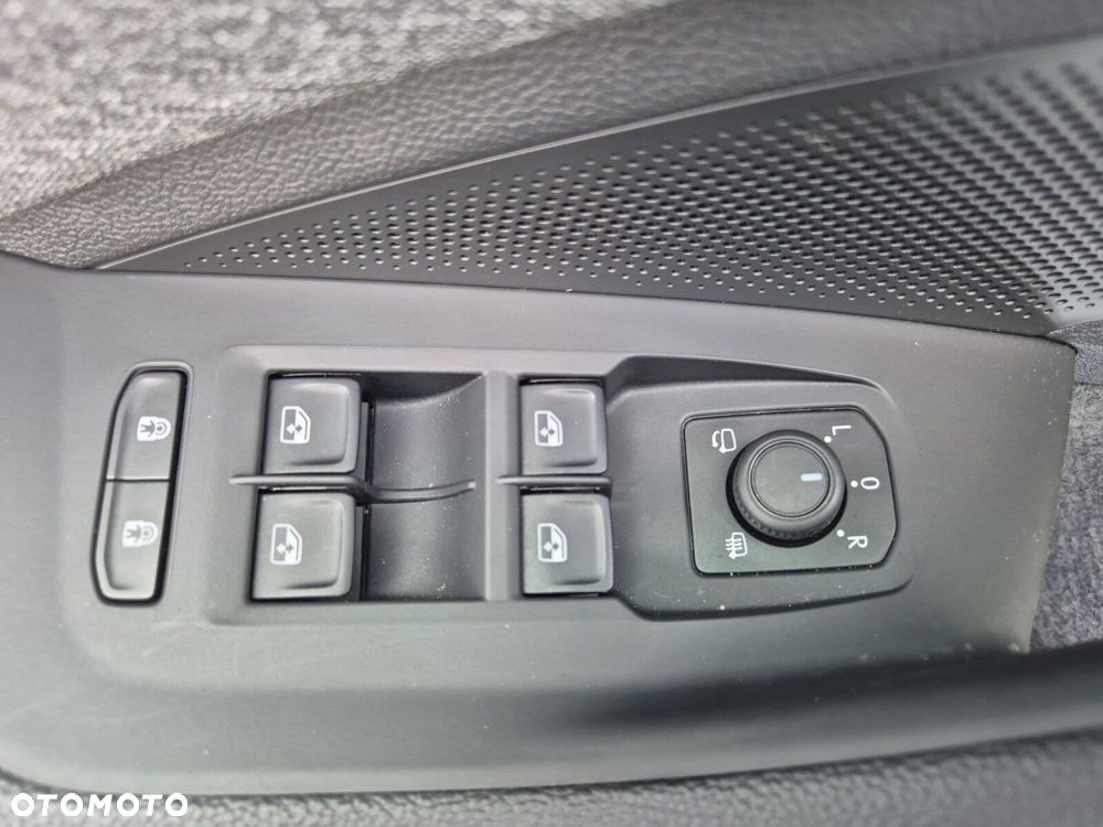 Skoda Superb 2.0 TSI 4x4 Selection DSG - 21