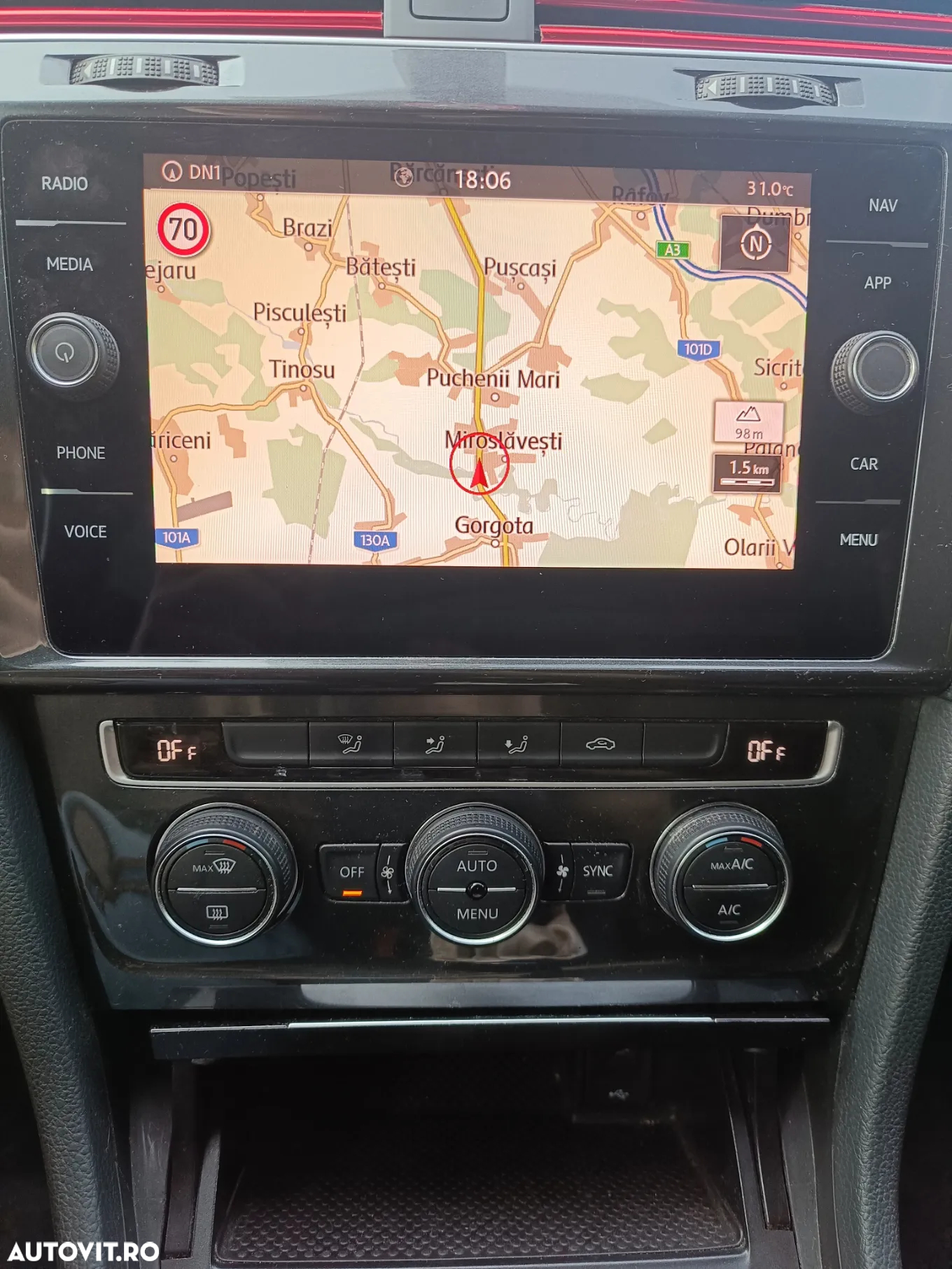 Volkswagen Golf 1.6 TDI Comfortline - 10
