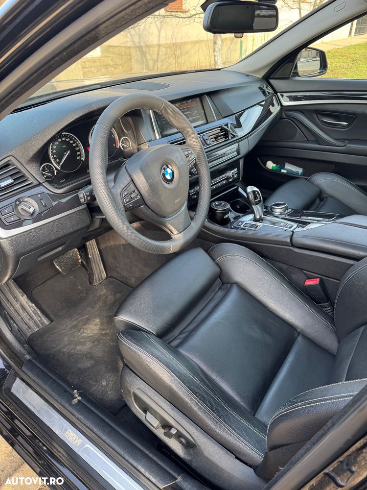 BMW Seria 5 525d xDrive - 7