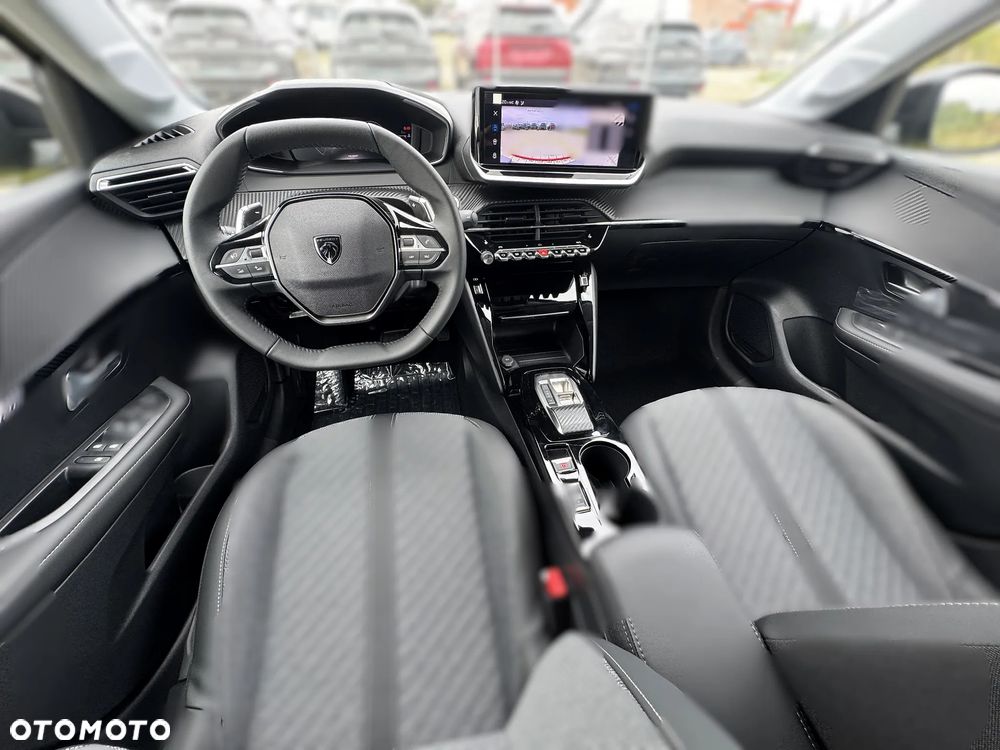 Peugeot 208 1.2 mHEV Allure - 8