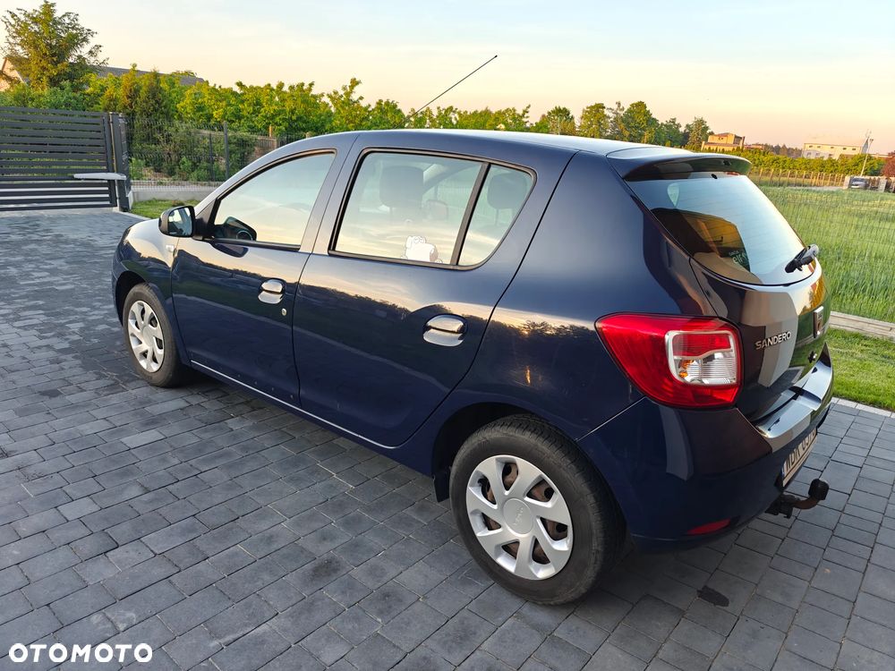 Dacia Sandero 1.2 16V 75 Laureate - 7