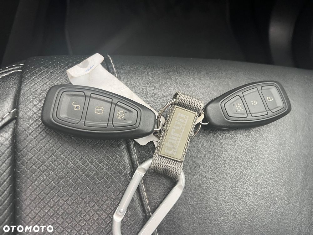 Ford Kuga 2.0 TDCi 4x4 Individual - 21