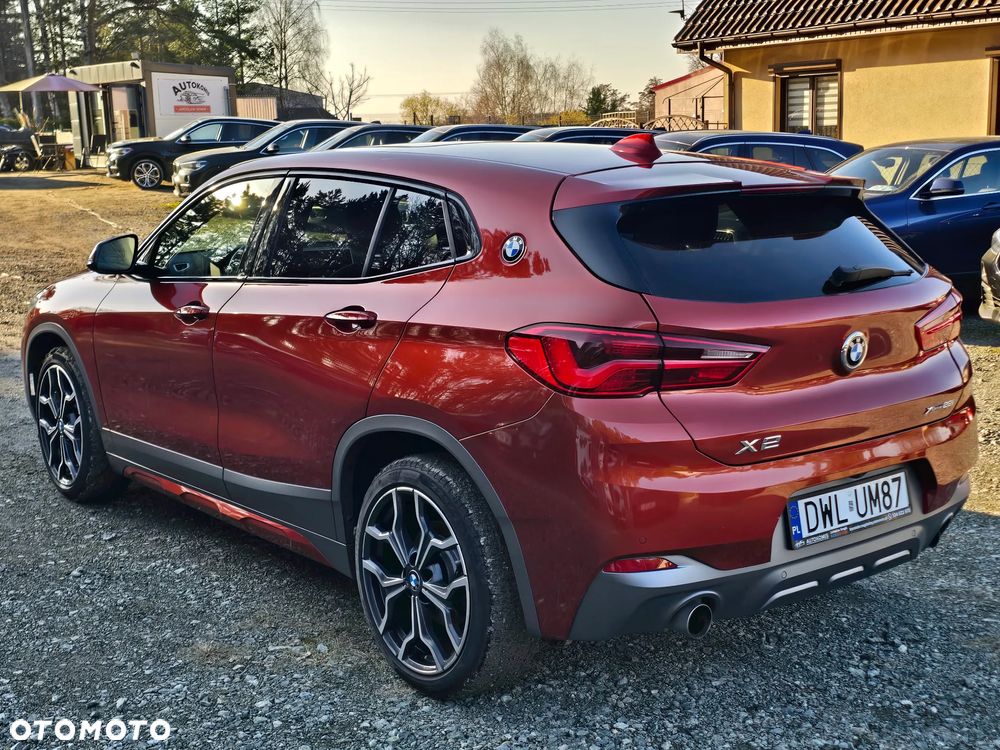 BMW X2 xDrive20i Advantage Plus - 7