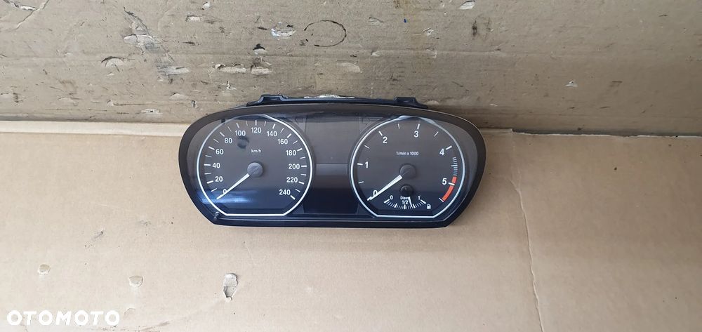 Licznik zegary BMW 1 E87 2.0D 9166821 1024952 - 3