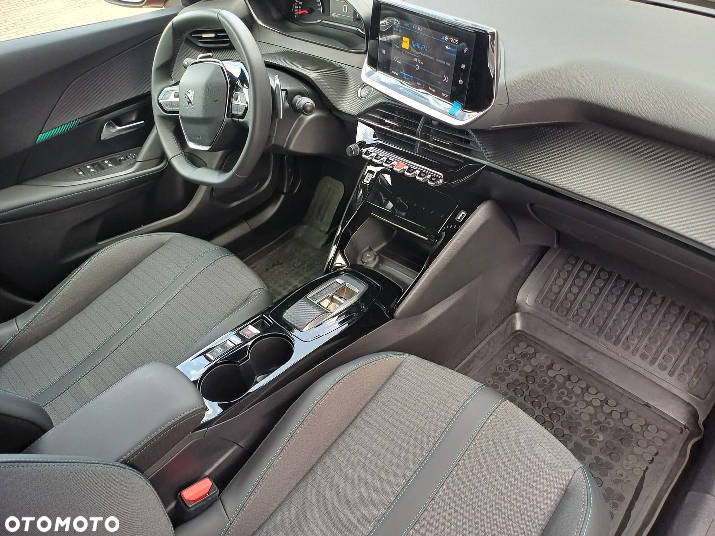 Peugeot 2008 1.2 PureTech Allure Pack S&S EAT8 - 13