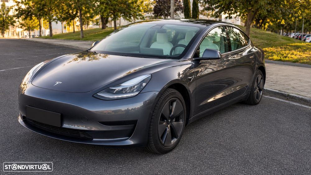 Tesla Model 3 Standard Range Plus RWD - 2