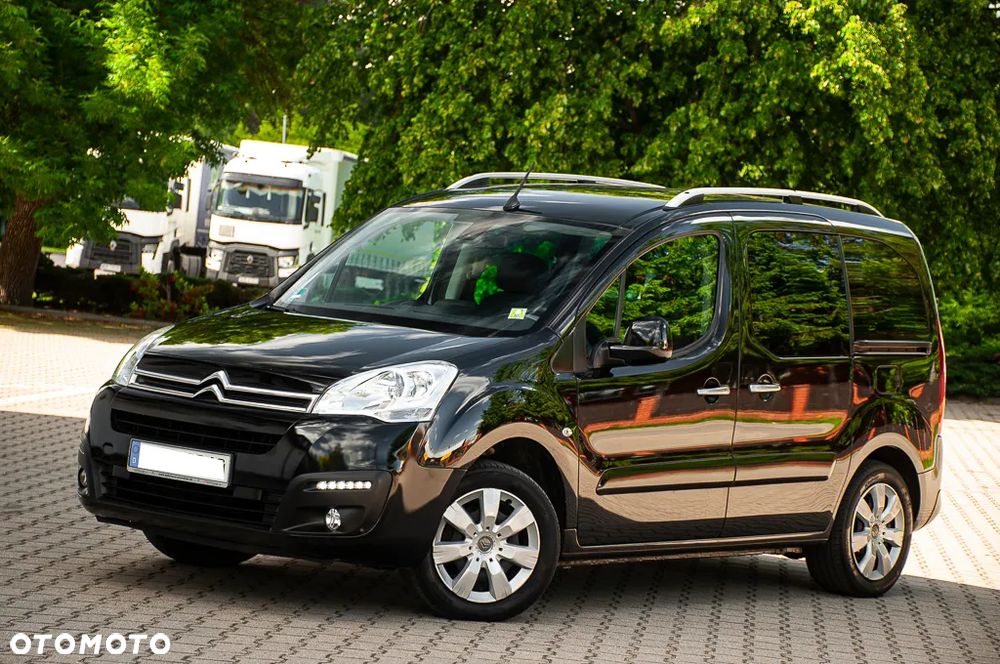 Citroën Berlingo Multispace BlueHDi 120 S&S SHINE - 10