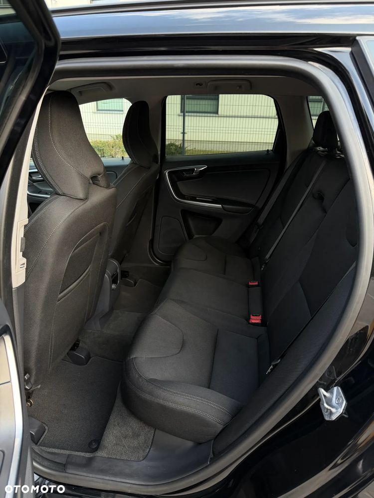 Volvo XC 60 D3 Momentum - 13
