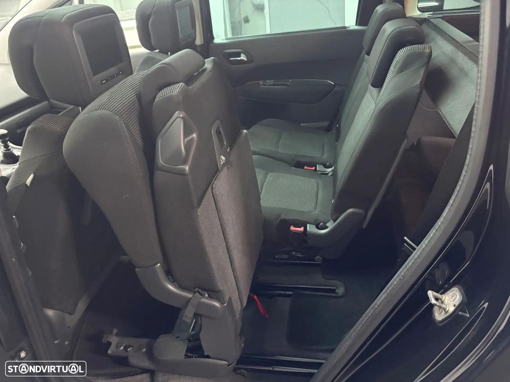 Peugeot 5008 1.6 HDi Tech-Motion - 24