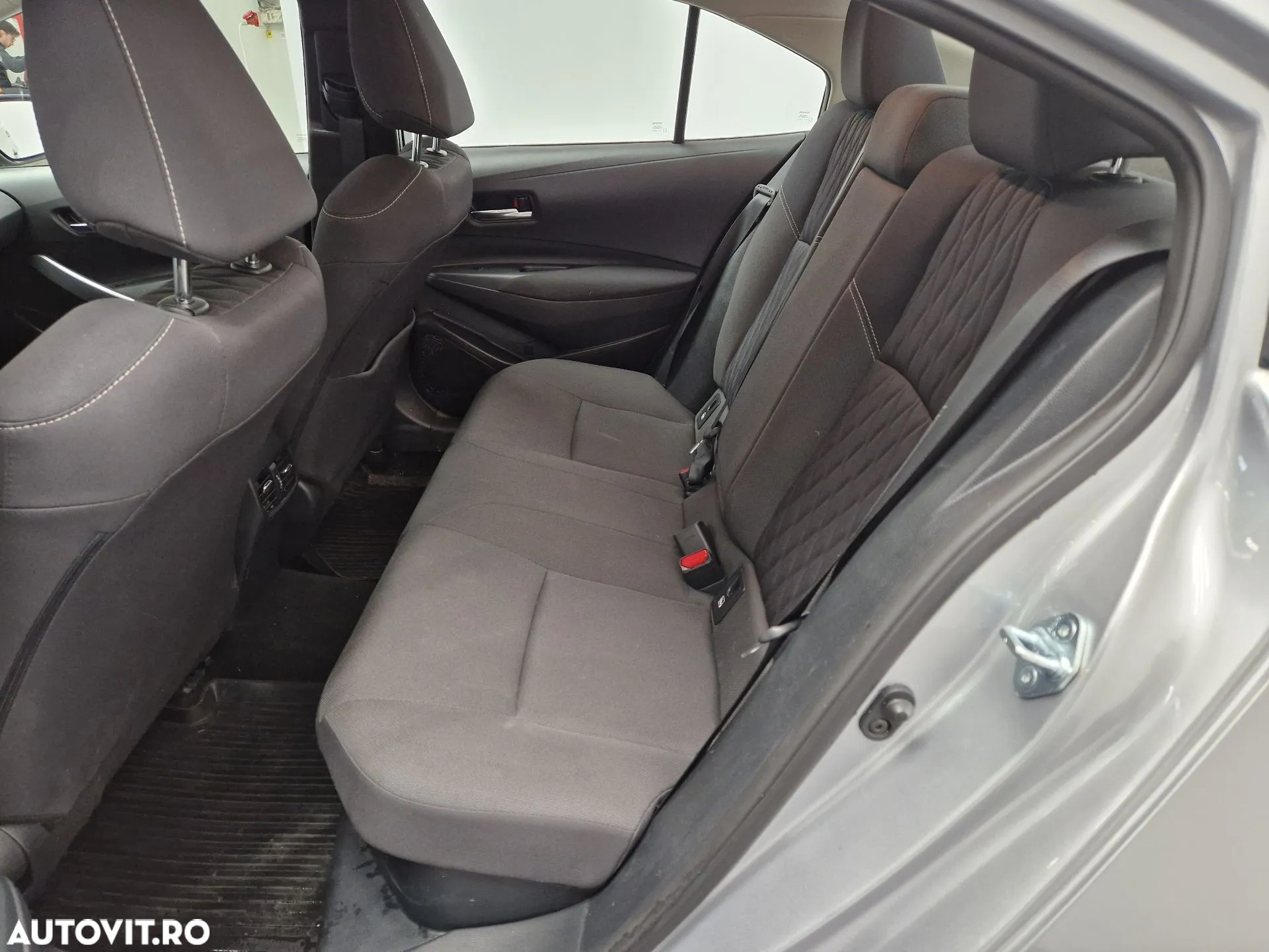 Toyota Corolla - 9