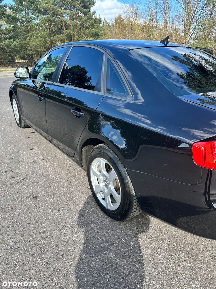 Audi A4 Avant 2.0 TDI - 7