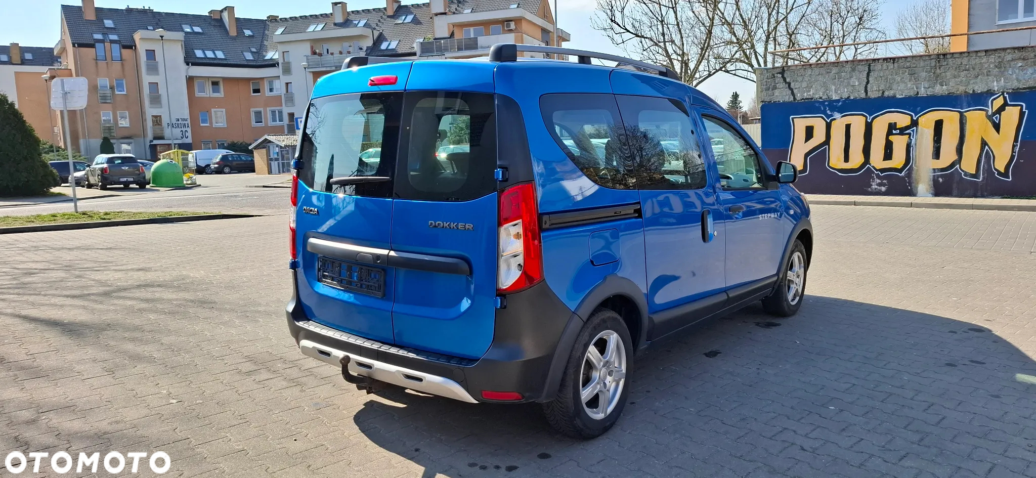 Dacia Dokker TCe 115 Stepway Celebration - 6