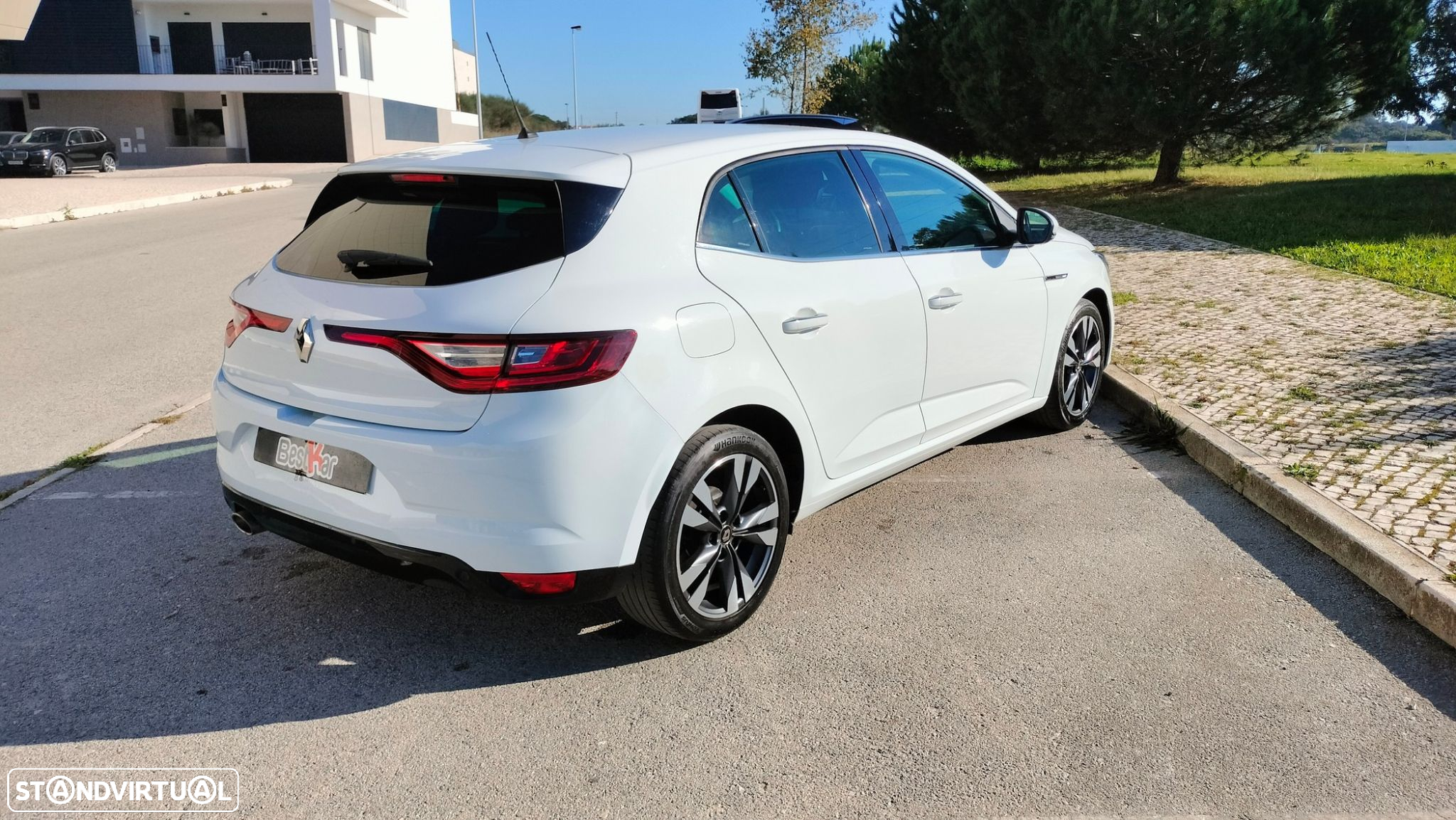 Renault Mégane BLUE dCi 115 EDC Deluxe-Pack LIMITED - 10