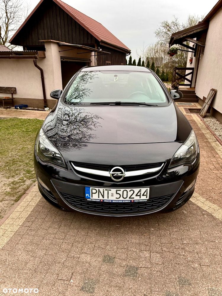 Opel Astra 1.6 Essentia - 2