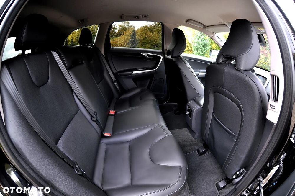 Volvo XC 60 D4 Geartronic Summum - 22