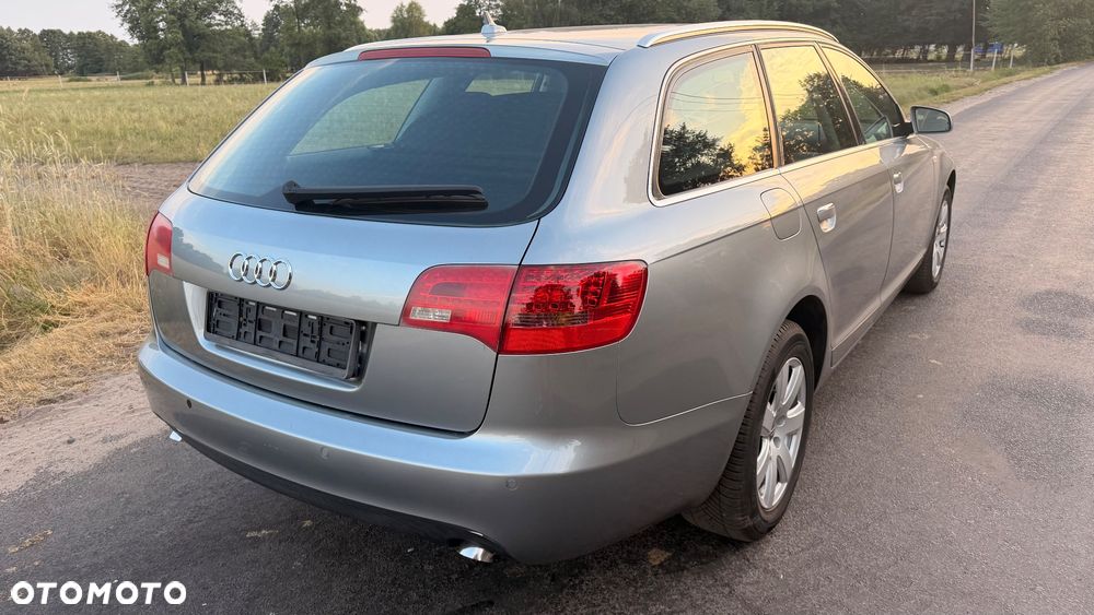 Audi A6 Avant - 11