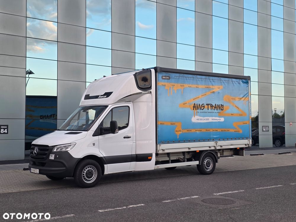 Mercedes-Benz Sprinter - 1