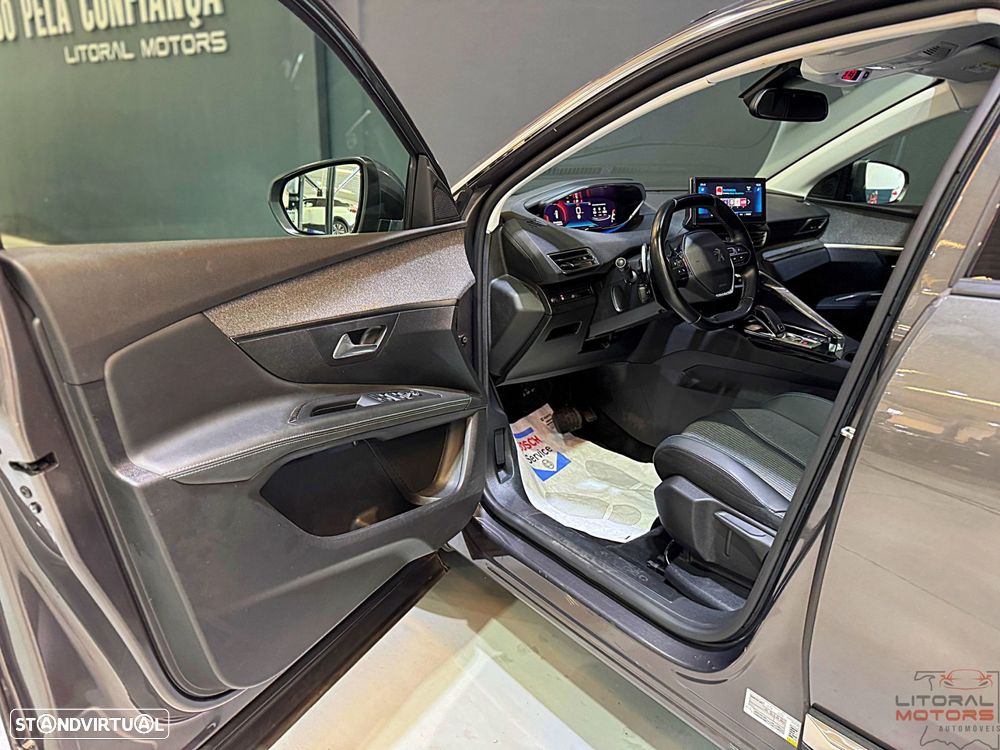 Peugeot 3008 1.2 PureTech Allure Pack EAT8 - 15