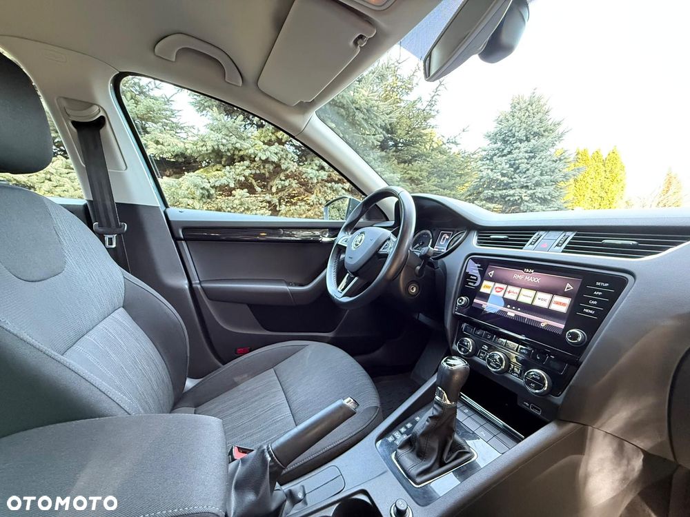 Skoda Octavia 1.8 TSI Style DSG - 29